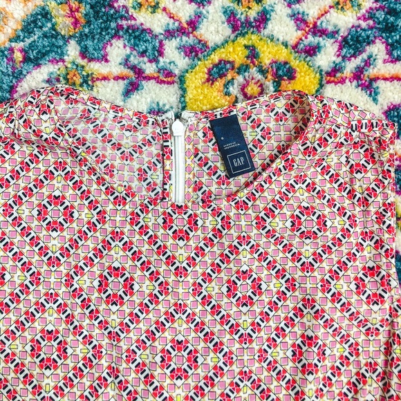 Gap Romper - Picture 2 of 4